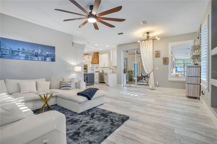 Image No.5-Maison de 4 chambres à vendre à Saint John