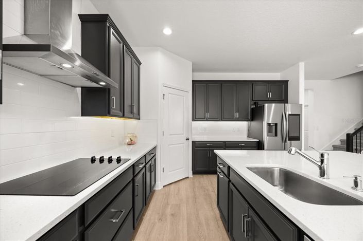 Image No.10-5 Bed House for sale