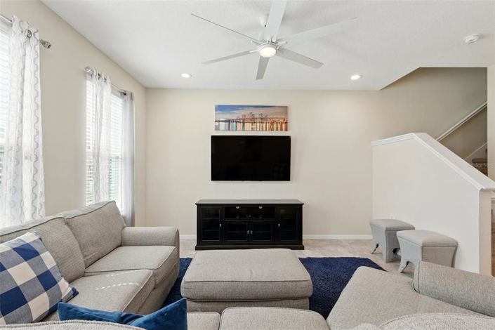 Image No.10-3 Bed Townhouse for sale