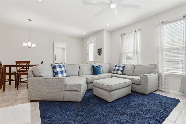 Image No.13-3 Bed Townhouse for sale