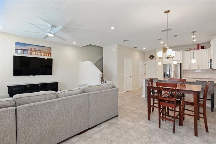 Image No.2-3 Bed Townhouse for sale