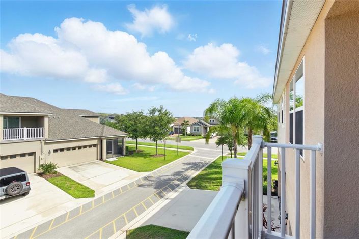 Image No.26-3 Bed Townhouse for sale