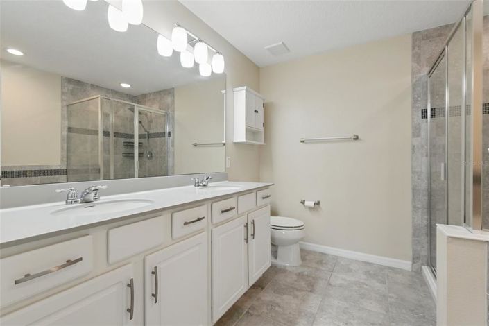 Image No.30-3 Bed Townhouse for sale