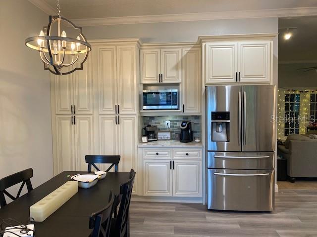 Image No.25-4 Bed House for sale