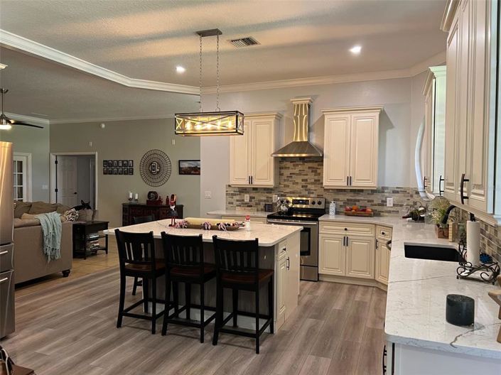 Image No.27-4 Bed House for sale