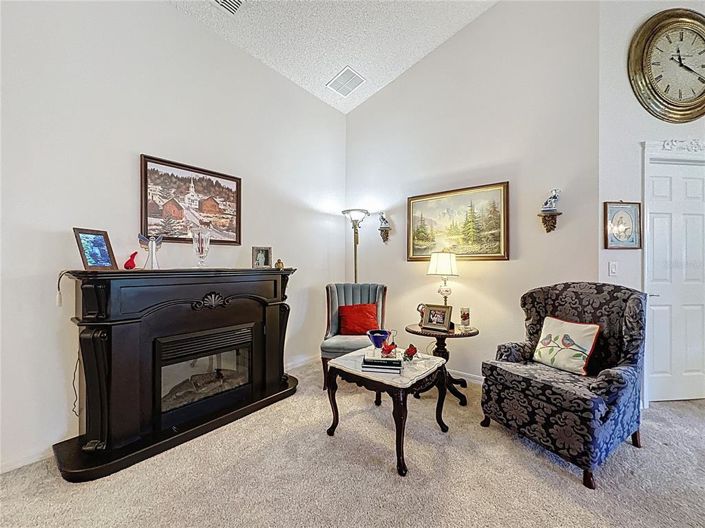 Image No.21-2 Bed House for sale