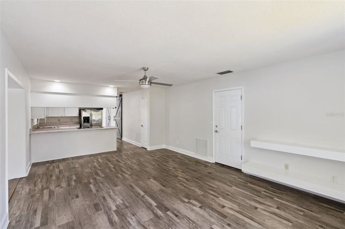 Image No.12-3 Bed House for sale