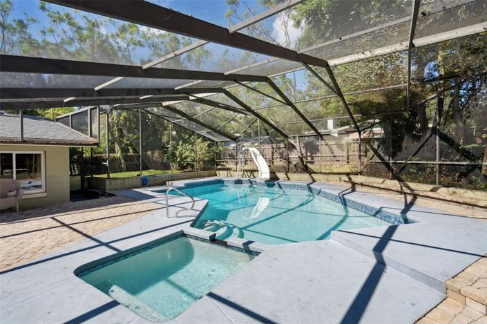 Image No.4-3 Bed House for sale