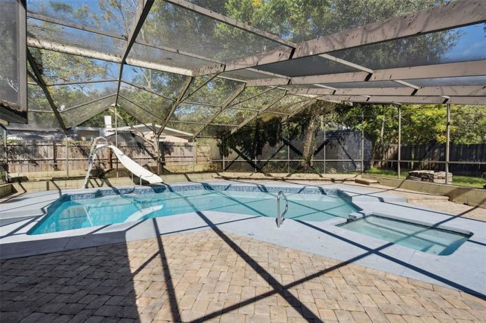 Image No.5-3 Bed House for sale