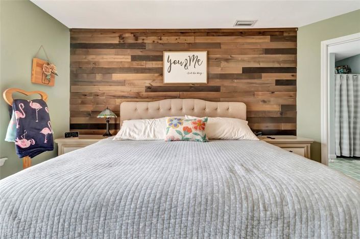 Image No.16-4 Bed House for sale