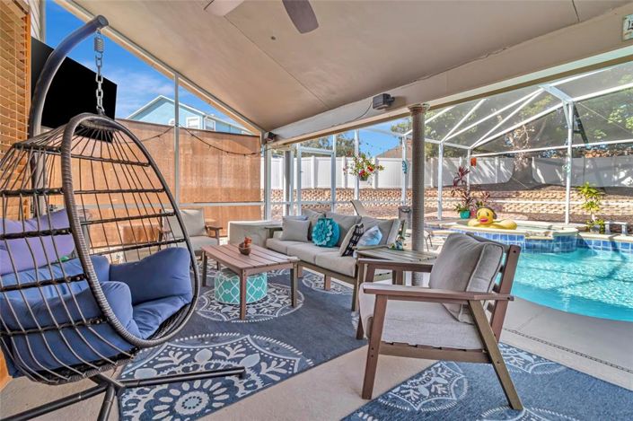 Image No.4-4 Bed House for sale