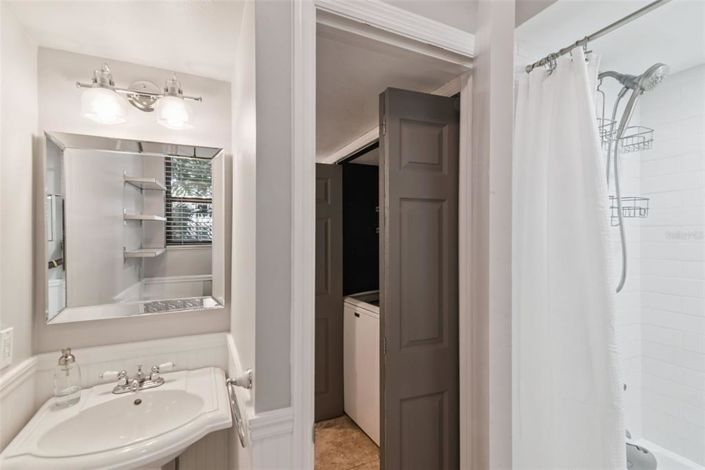 Image No.15-3 Bed House for sale