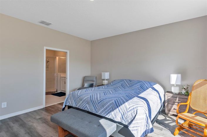 Image No.14-4 Bed House for sale