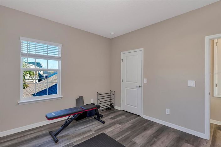 Image No.22-4 Bed House for sale