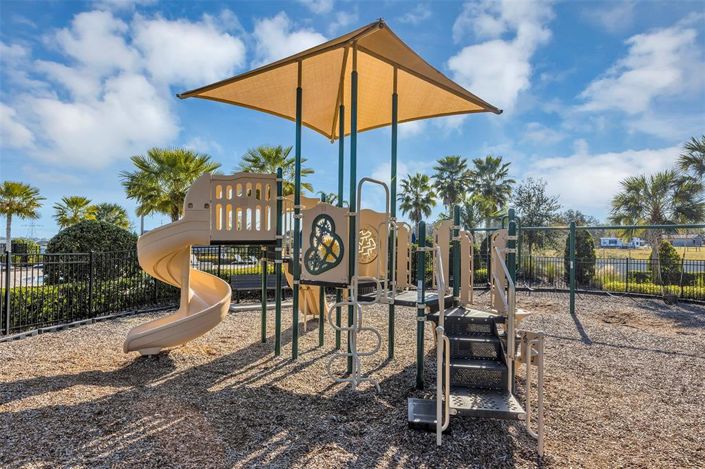 Image No.33-4 Bed House for sale