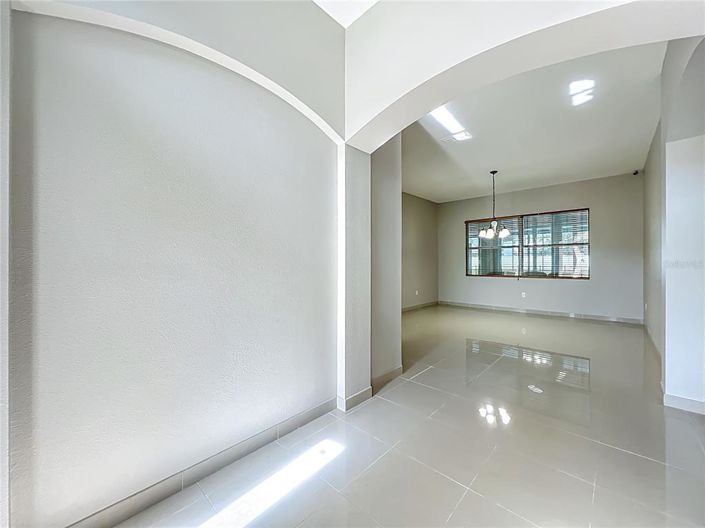 Image No.4-Maison de 4 chambres à vendre à Saint John