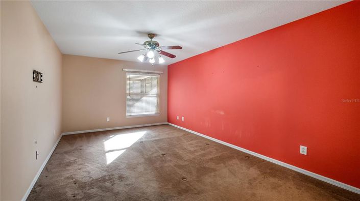 Image No.20-4 Bed House for sale