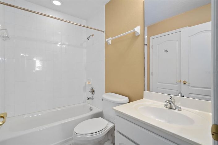 Image No.27-2 Bed Apartment for sale