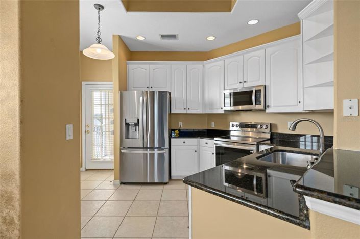 Image No.9-2 Bed Apartment for sale