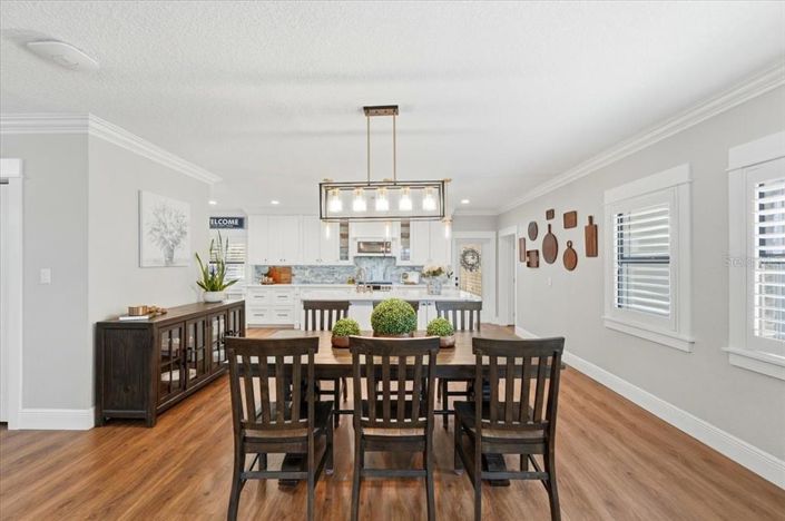 Image No.22-5 Bed House for sale