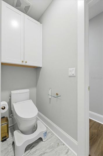 Image No.42-5 Bed House for sale