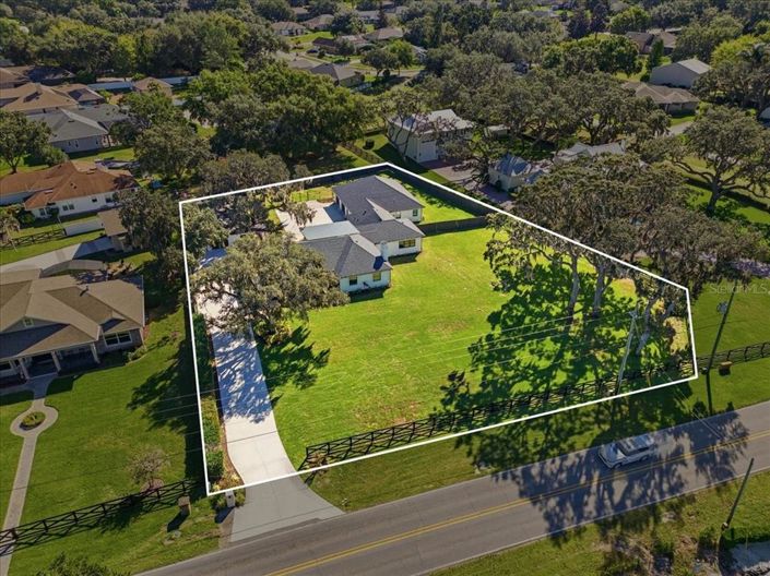 Image No.5-5 Bed House for sale