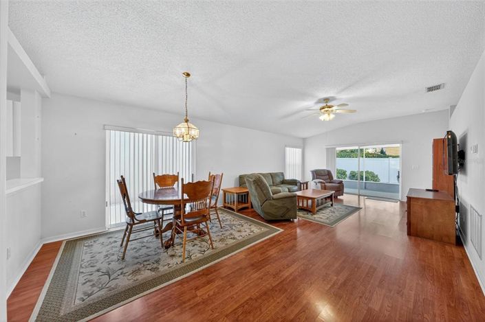 Image No.16-Maison de 2 chambres à vendre à Saint John