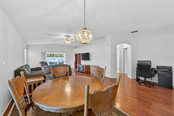 Image No.19-Maison de 2 chambres à vendre à Saint John