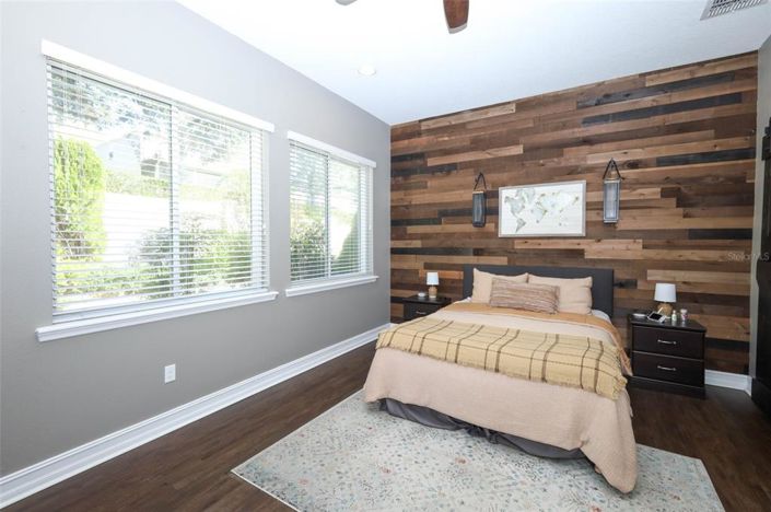 Image No.19-3 Bed House for sale