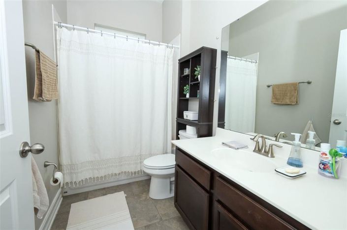 Image No.25-3 Bed House for sale