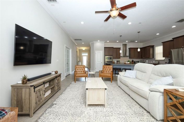 Image No.9-3 Bed House for sale