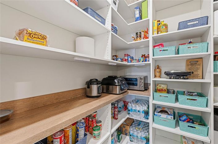 Image No.11-4 Bed House for sale