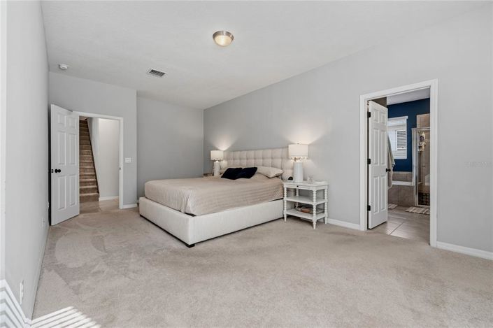 Image No.15-4 Bed House for sale