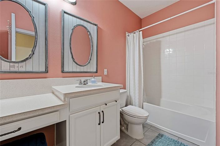 Image No.21-4 Bed House for sale