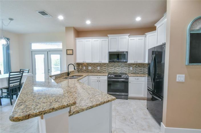 Image No.25-3 Bed House for sale