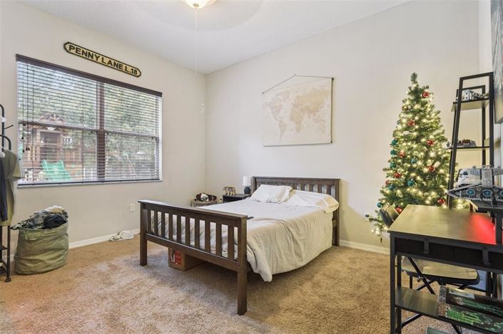 Image No.20-4 Bed House for sale