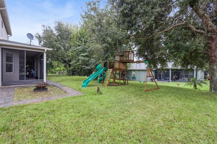 Image No.30-4 Bed House for sale