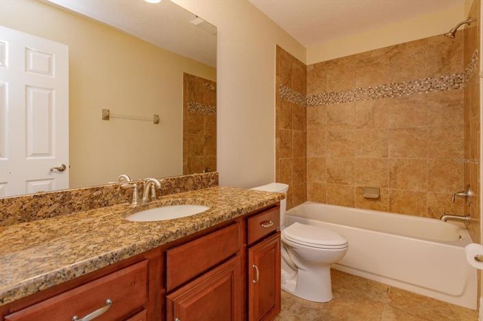 Image No.26-4 Bed House for sale