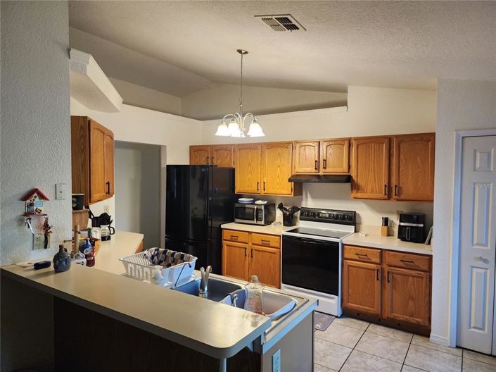 Image No.4-5 Bed House for sale