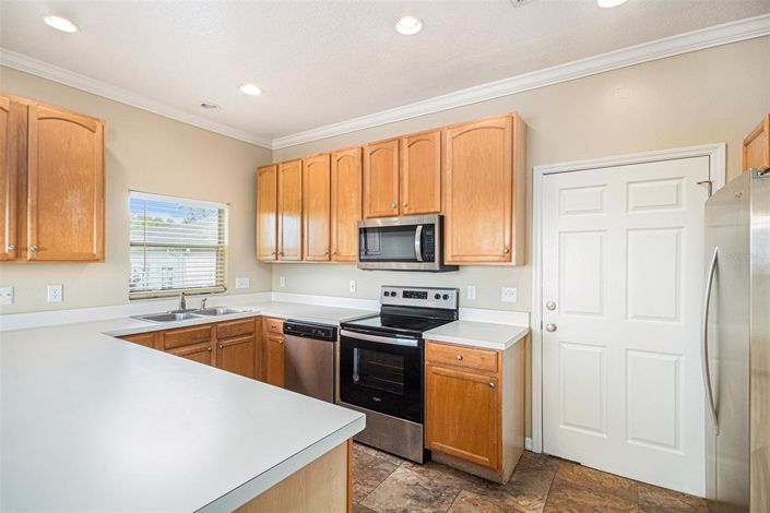 Image No.8-3 Bed House for sale