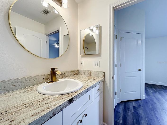 Image No.40-Maison de ville de 2 chambres à vendre à Saint John