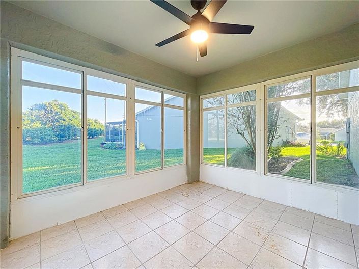 Image No.42-Maison de ville de 2 chambres à vendre à Saint John