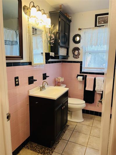 Image No.20-4 Bed House for sale