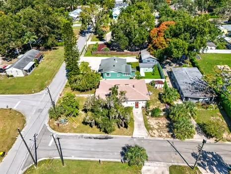 Image No.8-4 Bed House for sale