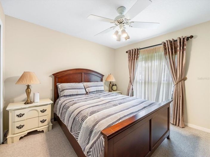 Image No.19-3 Bed House for sale