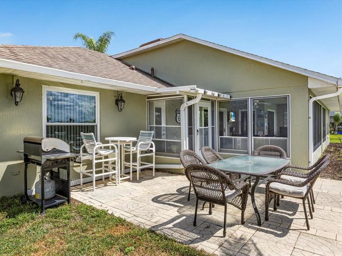 Image No.25-3 Bed House for sale