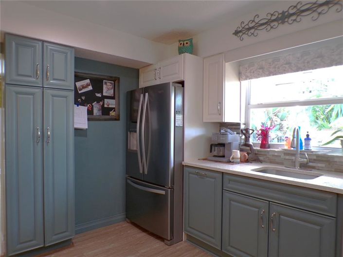 Image No.13-4 Bed House for sale