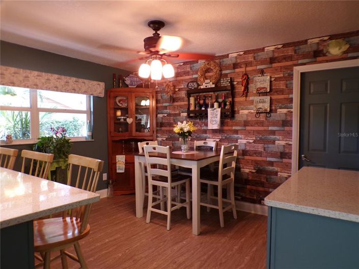 Image No.16-4 Bed House for sale