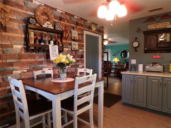 Image No.17-4 Bed House for sale