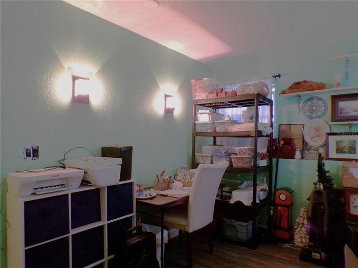 Image No.20-4 Bed House for sale